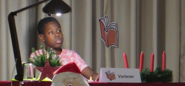 Jacob gewinnt den Vorlesewettbewerb Jacob gewinnt den Vorlesewettbewerb