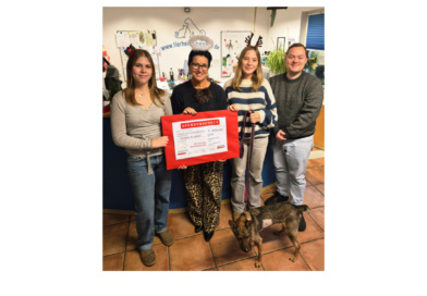 Herzenswünsche erfüllen und Tieren helfen: Unsere Spendenübergaben vom Martinsmarkt 2025