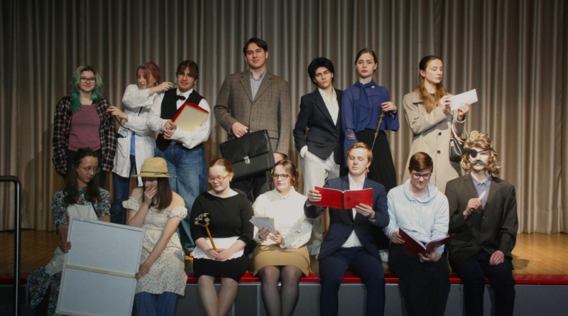 Die Theater AG lädt ein zu:  „Die seltsame Gräfin“: ein Kriminalstück frei nach Edgar Wallace von Dirk Zellmer